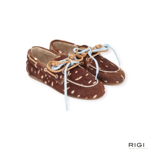 Posa Boat loafer Animal in bambi pony voor dames. Posa Boat loafer Animal in bambi pony voor dames.
