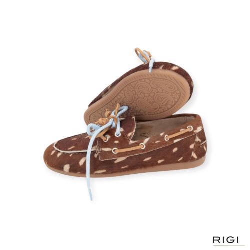 Posa Boat loafer Animal in bambi pony voor dames. Posa Boat loafer Animal in bambi pony voor dames.