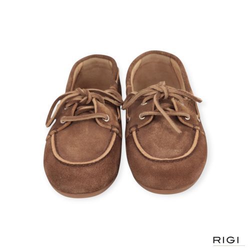 Posa boat loafer, bootschoen in bruin suède voor dames.