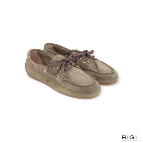 Posa boat loafer, bootschoen in kaki suède voor dames. 