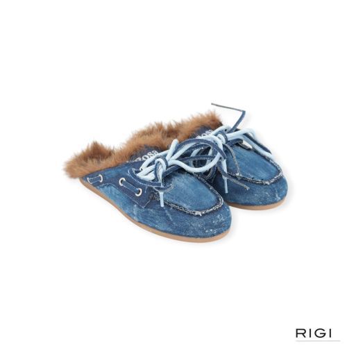 Posa boat loafer mule hairy fur dames slipper in jeans stof.