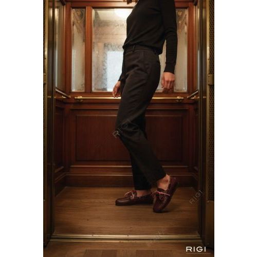 Posa Boat loafer soft in bordeaux zacht leer voor dames. Posa Boat loafer soft in bordeaux zacht leer voor dames.