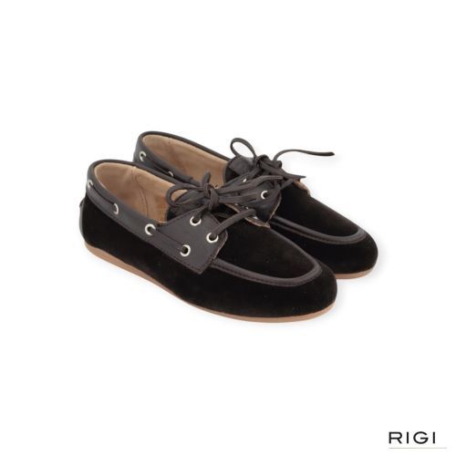 Posa Boat loafer Velvet mocassin in donkerbruin leer voor dames. 