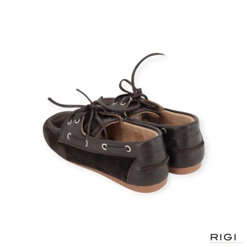 Posa Boat loafer Velvet mocassin in donkerbruin leer voor dames. 