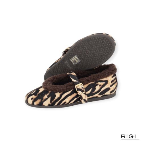 Posa St Mortiz Ballet flats Animal dames ballerina in zebra pony print.
