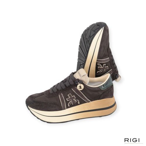 Premiata Bethcoin 8505 sneaker voor dames in grijs suède. Premiata Bethcoin 8505 sneaker voor dames in grijs suède.