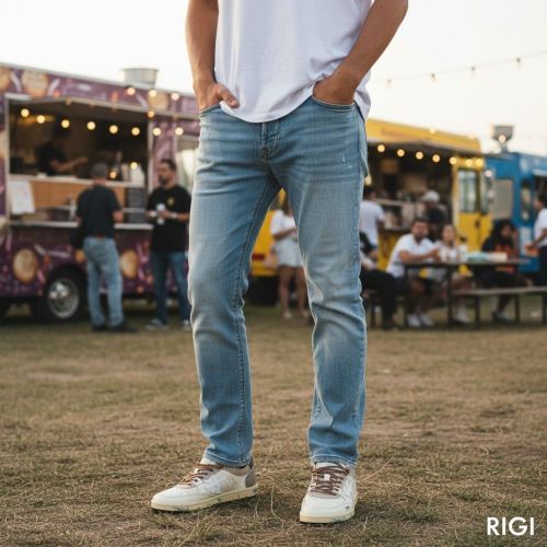 Premiata BSKT Clay sneaker voor heren in off wit leer met beige. 