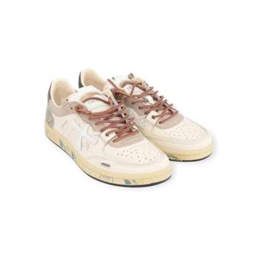 Premiata BSKT Clay sneaker voor heren in off wit leer met beige. 
