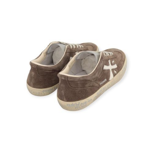 Premiata David var 8094 heren sneaker in het bruin suede. Premiata David var 8094 heren sneaker in het bruin suede.