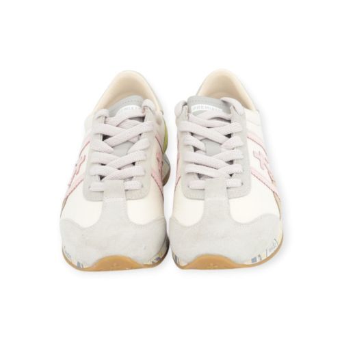 Premiata JackyX sneaker in offwit leer met zand suède en roze voor dames. Premiata JackyX sneaker in offwit leer met zand suède en roze voor dames.