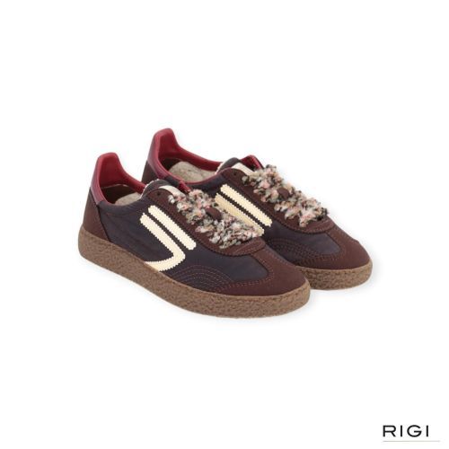 Puraai 6.01XS sneaker chestnut voor dames in bruin suède met nylon. Puraai 6.01XS sneaker chestnut voor dames in bruin suède met nylon.