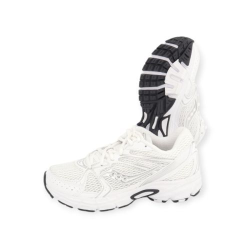 Saucony Ride Millennium dames sneaker in wit met zilver.