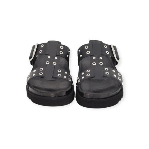 Scholl Beatriz T-Bar Ring slipper, muil in zwart leer met zilver studs voor dames. Scholl Beatriz T-Bar Ring slipper, muil in zwart leer met zilver studs voor dames.