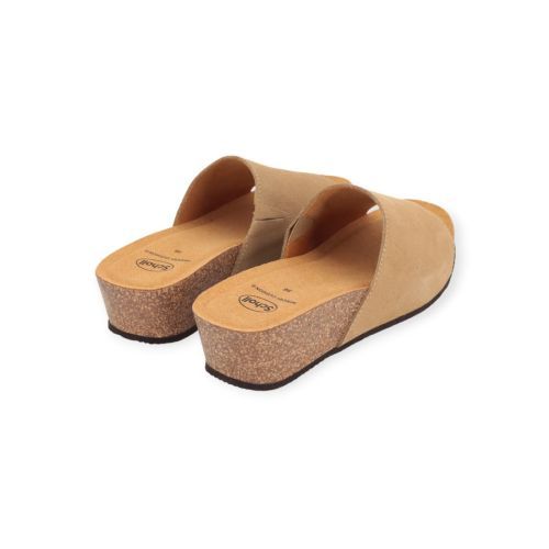 Scholl Vegas muil, slipper in beige suède voor dames. Scholl Vegas muil, slipper in beige suède voor dames.