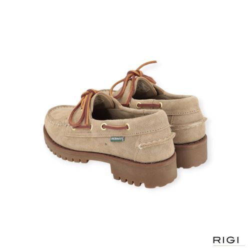 Sebago Campsides Ranger Artisan OX voor dames in zand suède. Sebago Campsides Ranger Artisan OX voor dames in zand suède.