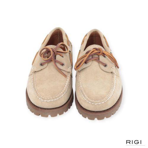 Sebago Campsides Ranger Suède veterschoen voor heren in beige suède. Sebago Campsides Ranger Suède veterschoen voor heren in beige suède.