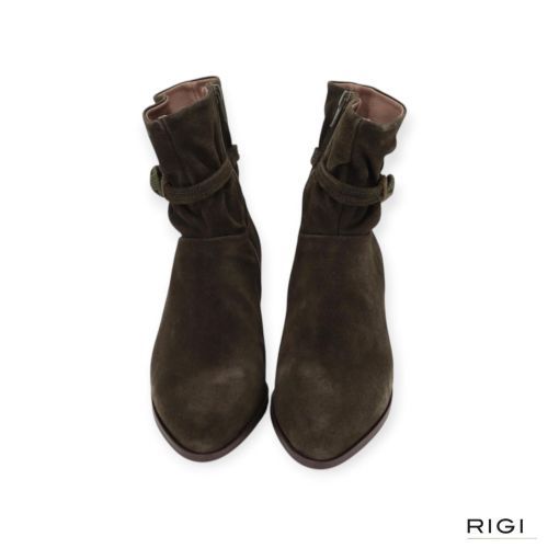 Softwaves Garnet dames enkellaars in het groen suede op sleehak. 