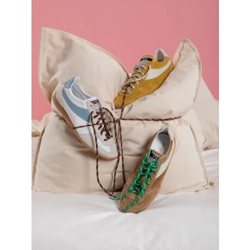 Stkn Stokton sneaker Curry D-07 voor dames in wit met lichtblauw. Stkn Stokton sneaker Curry D-07 voor dames in wit met lichtblauw.