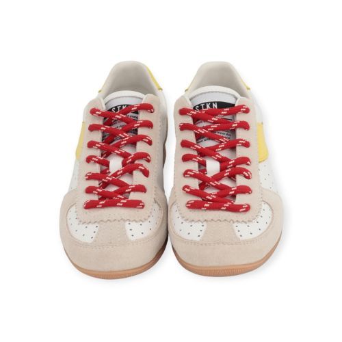 Stkn Stokton sneaker Curry D-08 voor dames in wit met geel. 