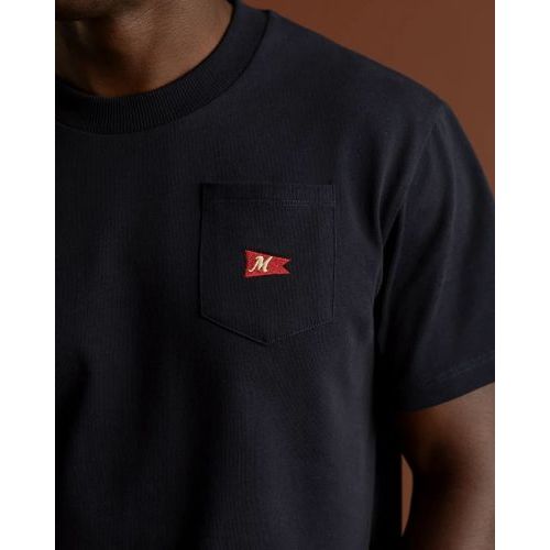 Mercer The Mercer Flag Tee T-shirt in blauw voor dames en heren. 