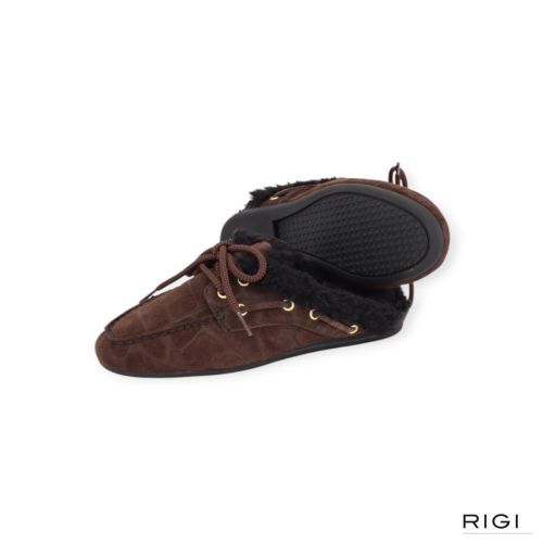 Toral Blanche/ Gold Curly wol versie in bruin crocco suède voor dames. 