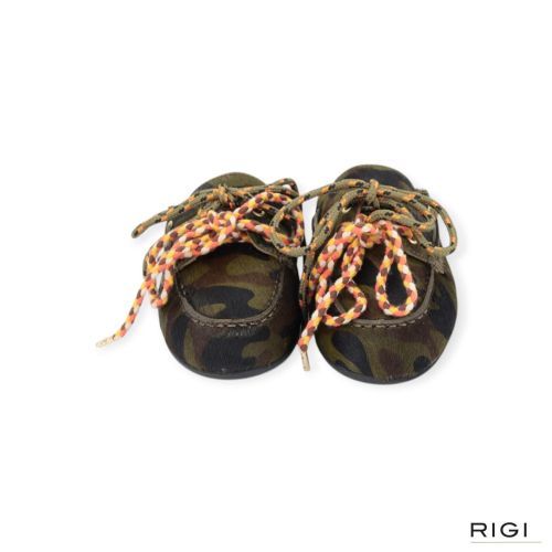 Toral Blanche slipper voor dames in camouflage ponyvel. Toral Blanche slipper voor dames in camouflage ponyvel.