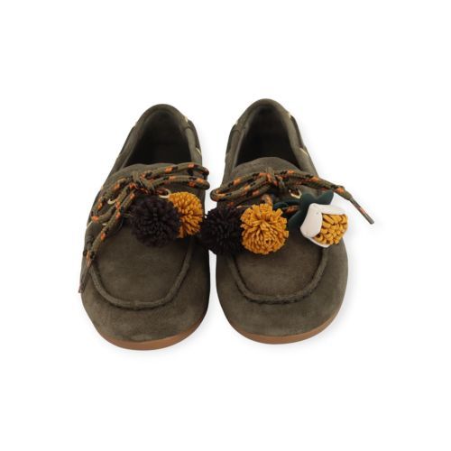 Toral Nahua Charms mocassin in kaki voor dames. 