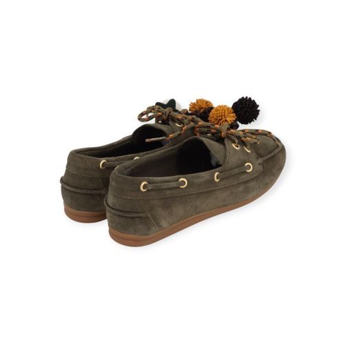 Toral Nahua Charms mocassin in kaki voor dames. 
