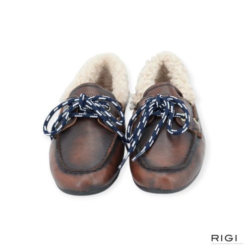 Toral Nahua Winter Gold mocassin voor dames in bruin leer met wol. Toral Nahua Winter Gold mocassin voor dames in bruin leer met wol.