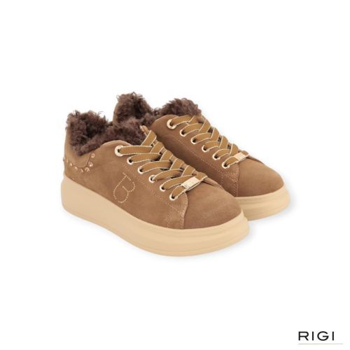 Tosca Blu City Jungle sneaker in cognac suède met wol voor dames. 