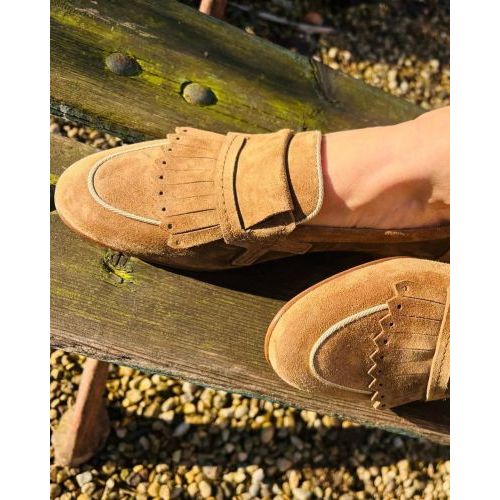 Truman’s 4205 mocassin voor dames in cognac suède.
