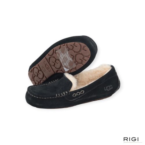 Ugg Ansley pantoffel voor dames in zwart suède. Ugg Ansley pantoffel voor dames in zwart suède.
