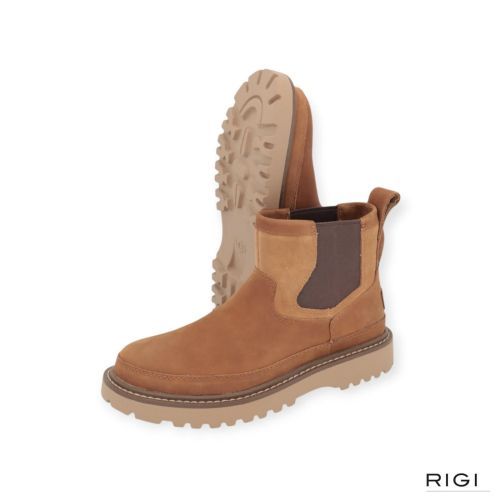 Ugg Birch Chelsea enkellaars in CHE chestnut cognac nubuck voor heren. 