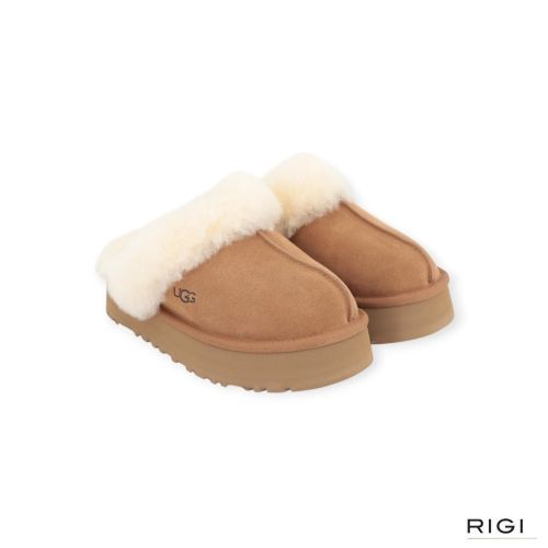 Ugg Disquette 1122550 dames pantoffel in chestnut (cognac) suede. Ugg Disquette 1122550 dames pantoffel in chestnut (cognac) suede.