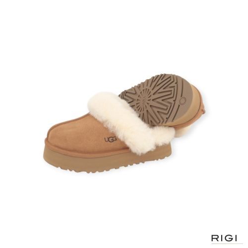 Ugg Disquette 1122550 dames pantoffel in chestnut (cognac) suede. Ugg Disquette 1122550 dames pantoffel in chestnut (cognac) suede.