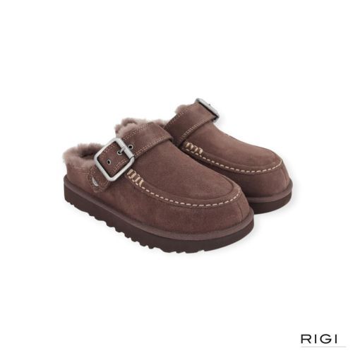 UGG Goldenstar Evelina Clog , pantoffel voor dames in donker bruin, burnt cedar suède. 