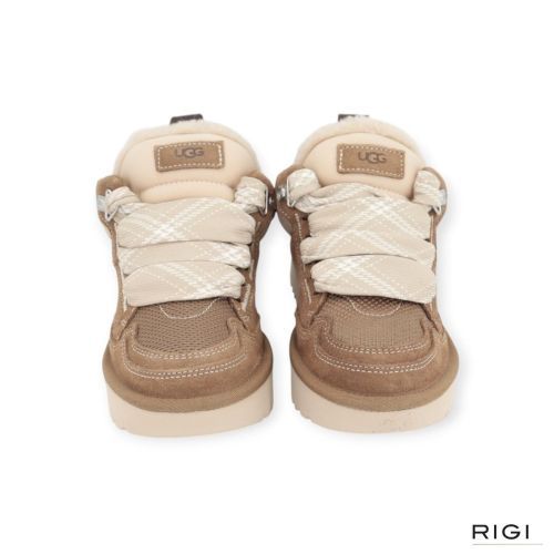 Ugg Lowmel dames sneaker in licht bruin (light bronze) suede.