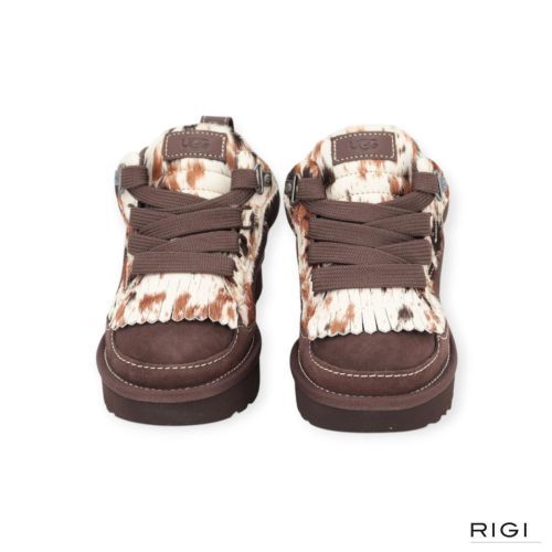 Ugg Lowmel Western veterschoen in bruin suède met cowprint voor dames. 