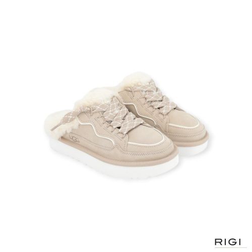 Ugg Lowmel Pantoffel, Mule in offwit, moonlight suède met wol voor dames. Ugg Lowmel Pantoffel, Mule in offwit, moonlight suède met wol voor dames.