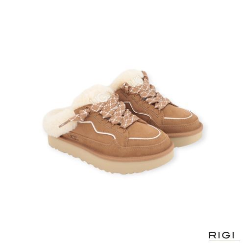 Ugg Lowmel Pantoffel, Mule in cognac ‘chestnut’ suède met wol voor dames. Ugg Lowmel Pantoffel, Mule in cognac ‘chestnut’ suède met wol voor dames.