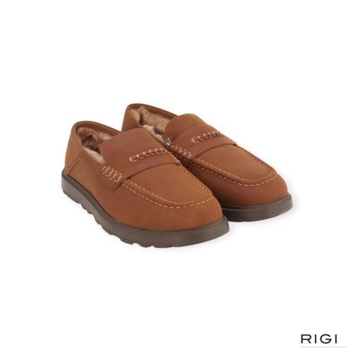 UGG Shep Penny loafer, mocassin – pantoffel in cognac leer voor heren. 
