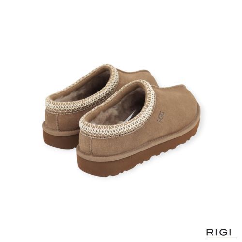 Ugg Tasman II LBNZ lightbronze suède voor dames en heren. Ugg Tasman II LBNZ lightbronze suède voor dames en heren.