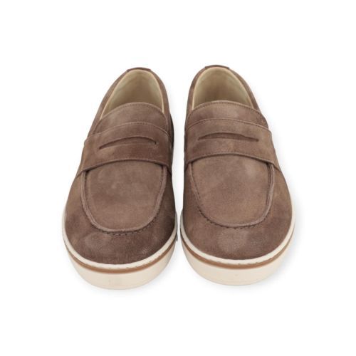 Van Bommel Bora 04.10 mocassin voor heren in taupe suède. Van Bommel Bora 04.10 mocassin voor heren in taupe suède.