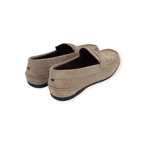 Van Bommel Borga 01.00 mocassin in taupe suède leer voor heren.