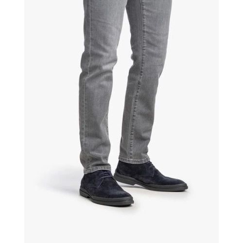 Van Bommel Magma 01.15 SBM-50037-41-01 enkellaars in blauw suède voor heren. Van Bommel Magma 01.15 SBM-50037-41-01 enkellaars in blauw suède voor heren.