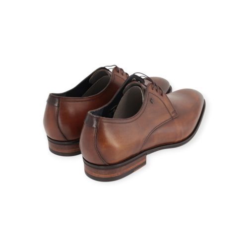 Van Bommel Terra 02.04 veterschoen in bruin voor heren.