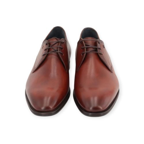 Van Bommel Terra 02.05 veterschoen in donker cognac voor heren. 