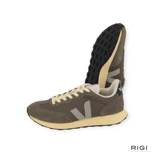 Veja Rio Branco II ripstop in kaki suède, leer voor heren. 