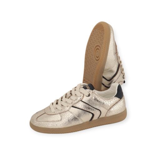 Verbenas Sora Breck dames sneaker in het goud met zwart leer.