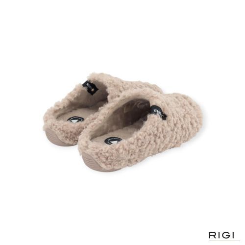 Verbenas York Curly pantoffel in camel wol voor dames. Verbenas York Curly pantoffel in camel wol voor dames.